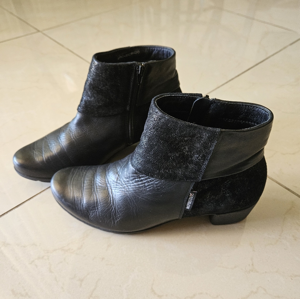 Mephisto women's boots s6.5